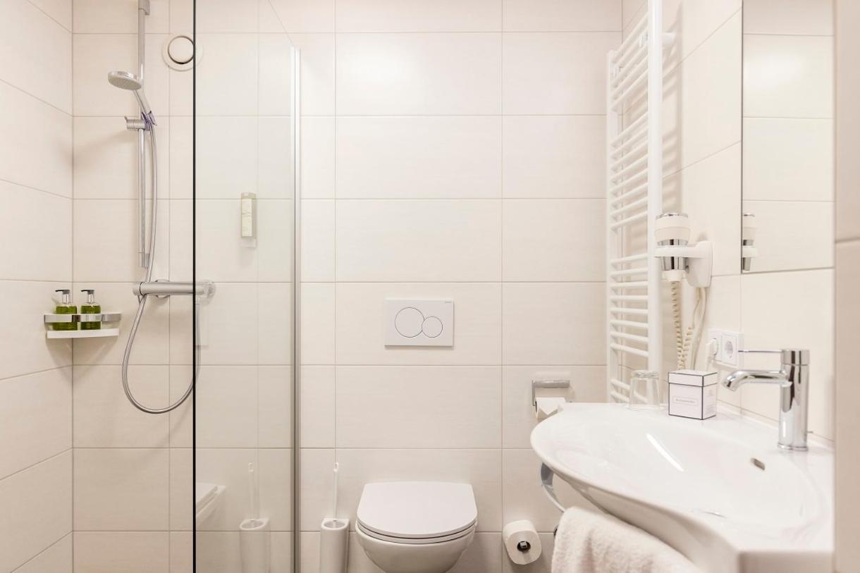 Vergeiner'S Hotel Traube Lienz Ngoại thất bức ảnh